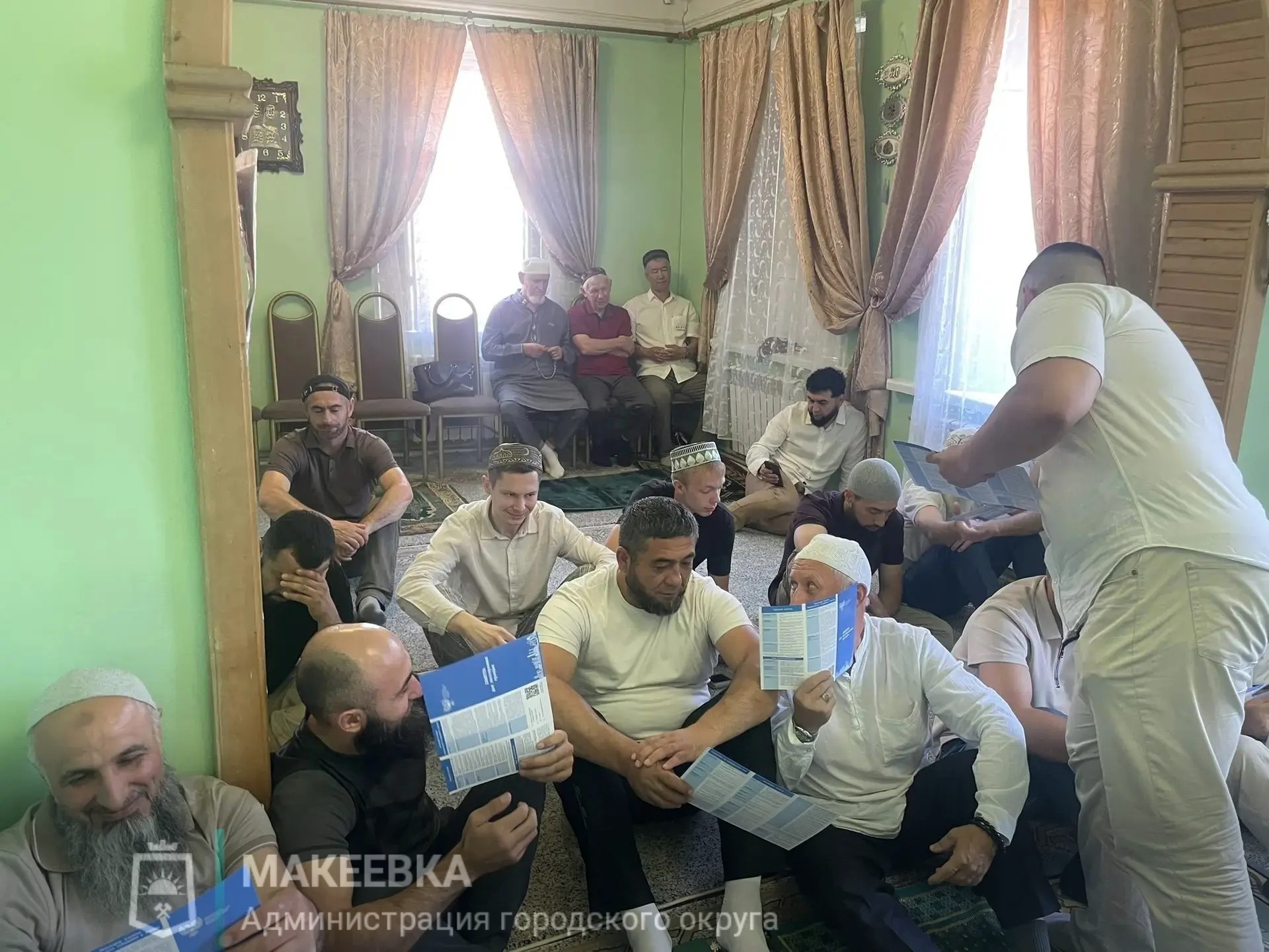 В Макеевке прошла встреча с иностранными гражданами, работающими на территории округа.